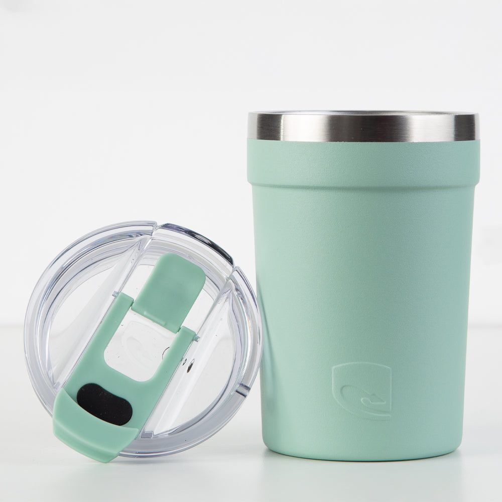 LIZZARD_TRAVEL_CUP_-_SAGE_WITH_LID-Lizzard Flasks